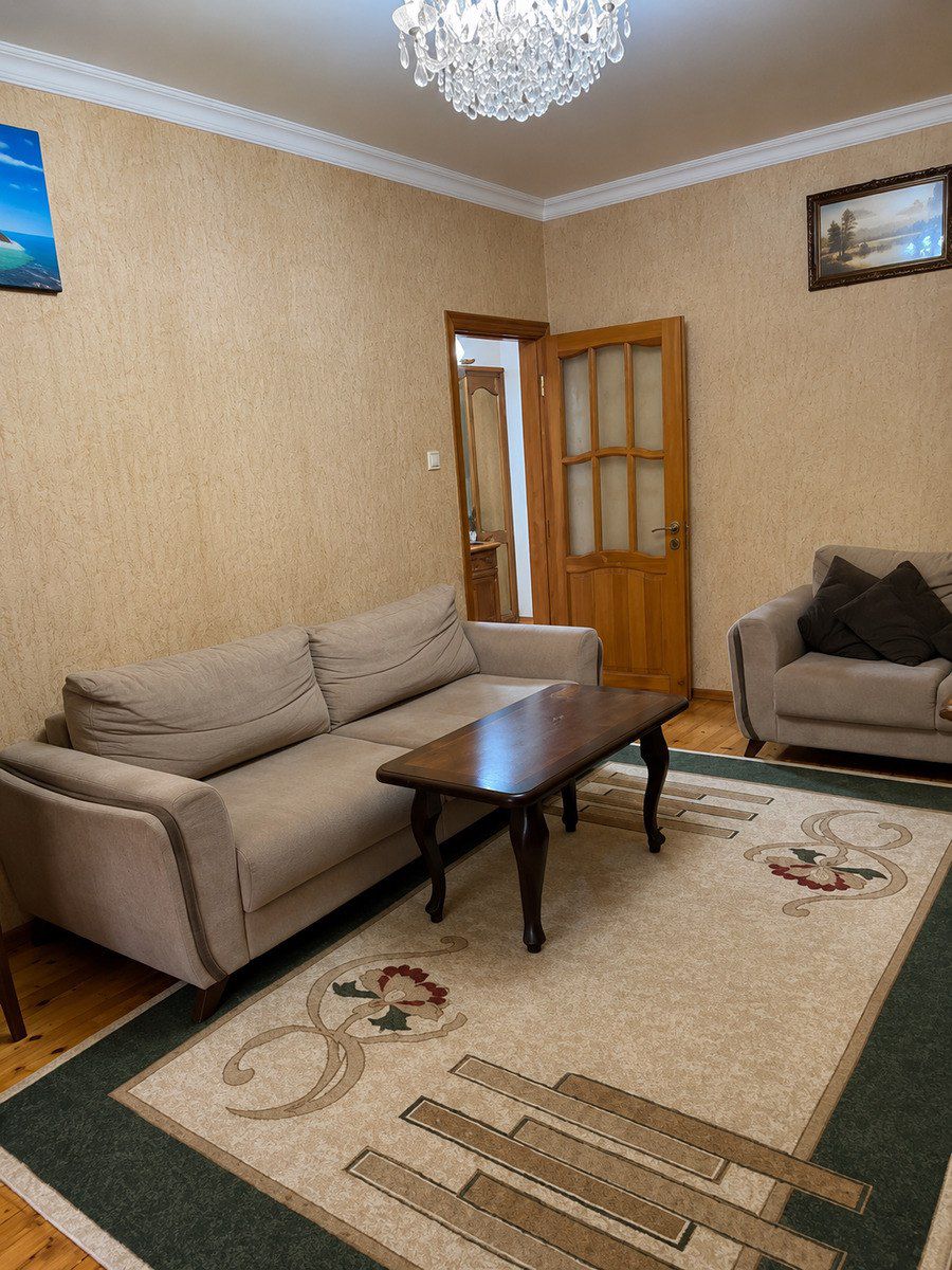 Satılır 2 otaqlı köhnə tikili 48 m² — Mənzil, Bakı (2)