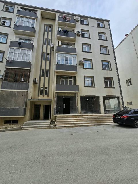 Satılır obyekt 24 m² — Bakı
