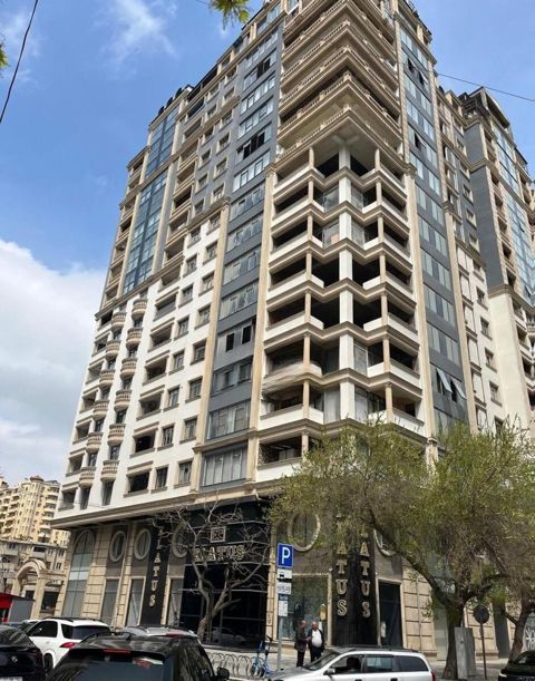 Satılır 2 otaqlı yeni tikili 78 m² — Bakı