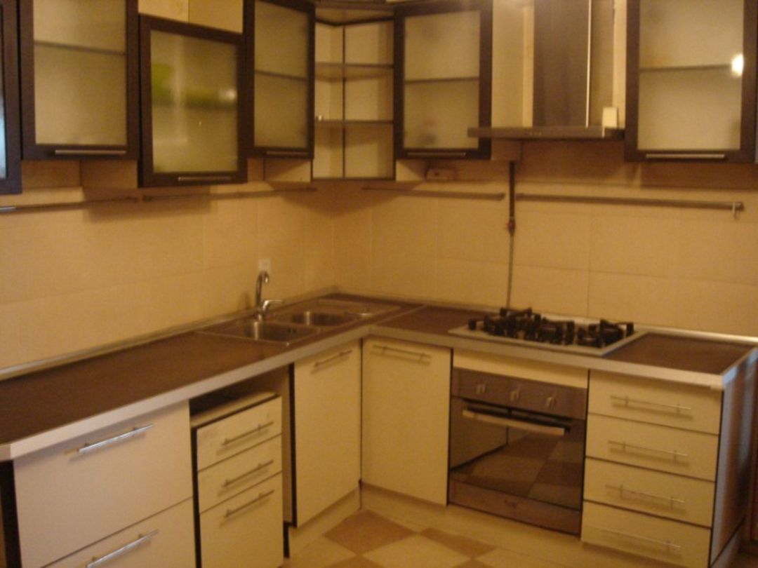 Satılır 4 otaqlı köhnə tikili 100 m² — Mənzil, Bakı (9)