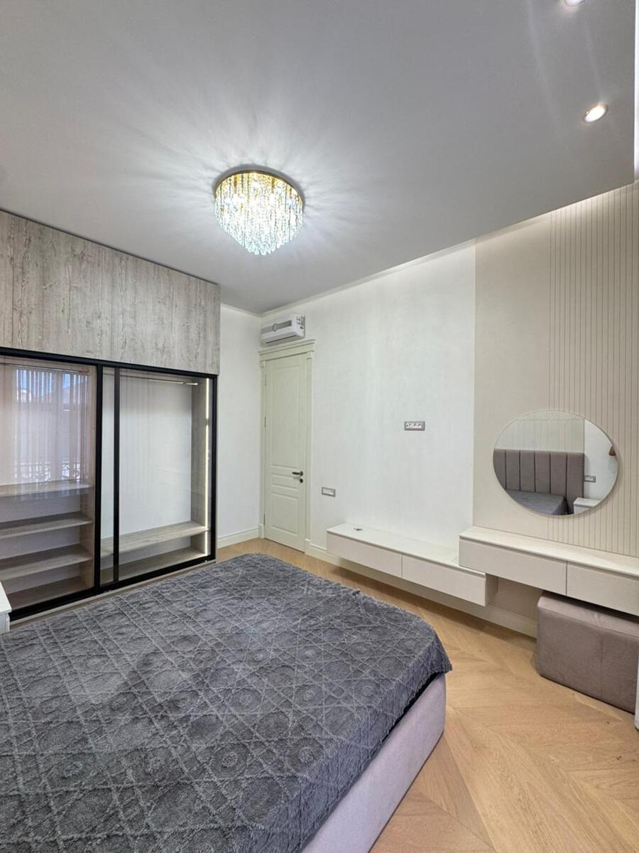 Satılır 6 otaqlı həyət evi/bağ evi 250 m² — Ev, villa, Bakı (12)