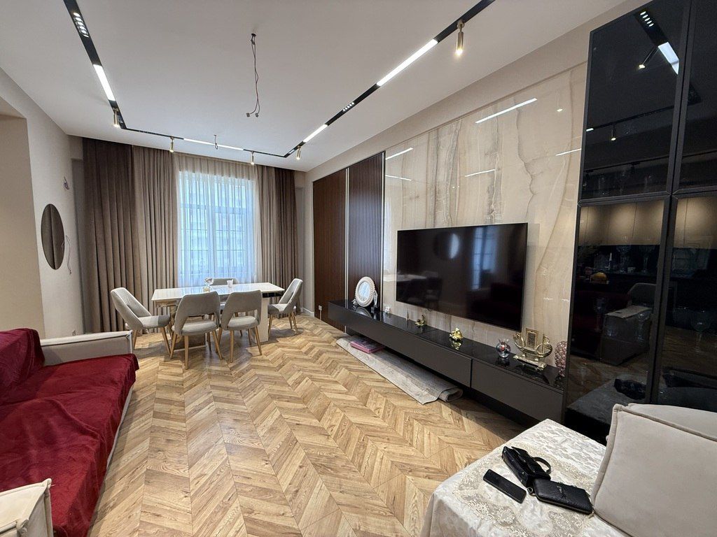 Satılır 3 otaqlı yeni tikili 120 m² — Mənzil, Bakı (2)