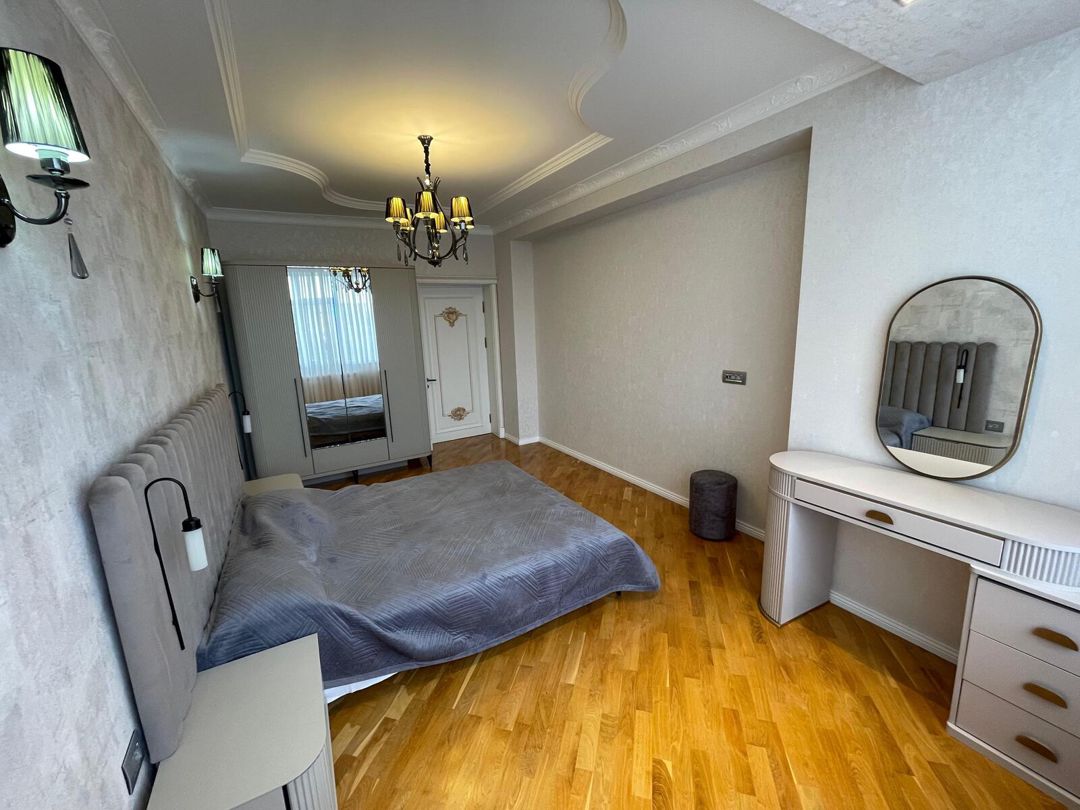 İcarəyə verilir 3 otaqlı yeni tikili 145 m² — Mənzil, Bakı (9)