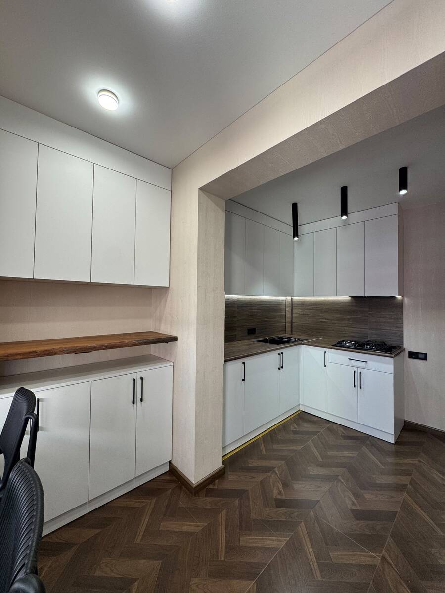 Satılır 2 otaqlı köhnə tikili 65 m² — Mənzil, Bakı (10)