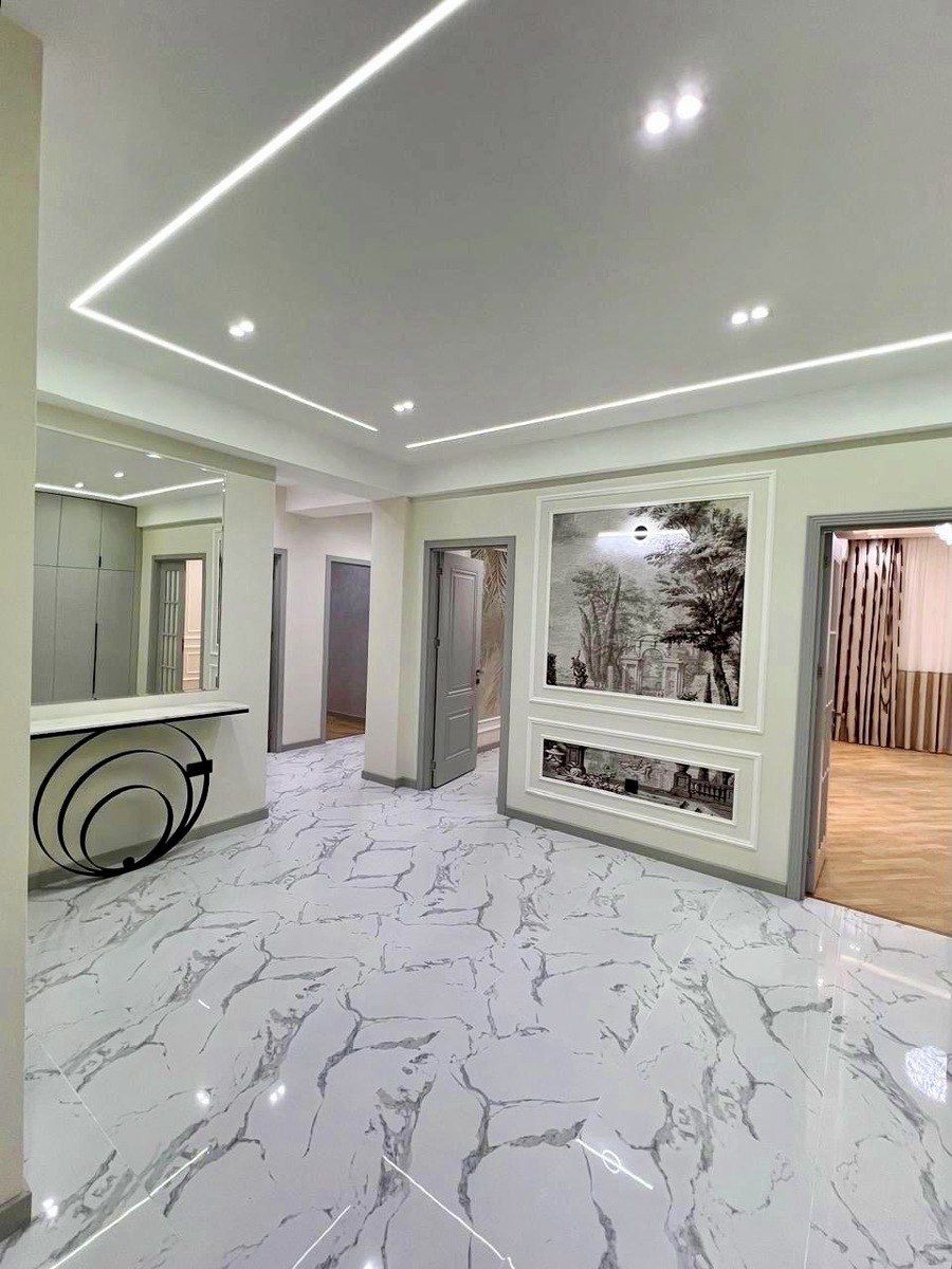 Satılır 4 otaqlı yeni tikili 192 m² — Mənzil, Bakı (2)