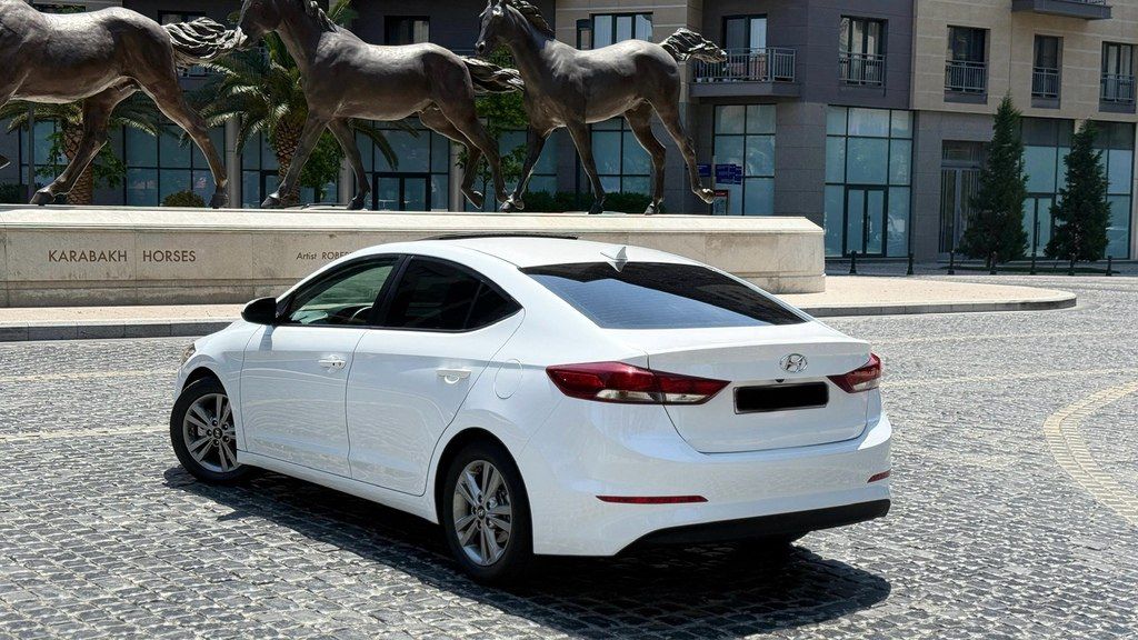 Hyundai Elantra, 2.0 L, 2017 il, 214 043 km — Avtomobillər, Bakı (9)
