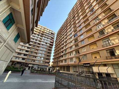 Satılır 4 otaqlı yeni tikili 155 m² — Bakı