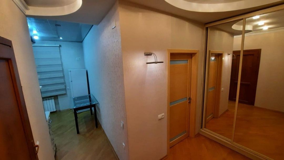 İcarəyə verilir 2 otaqlı köhnə tikili 55 m² — Mənzil, Bakı (9)
