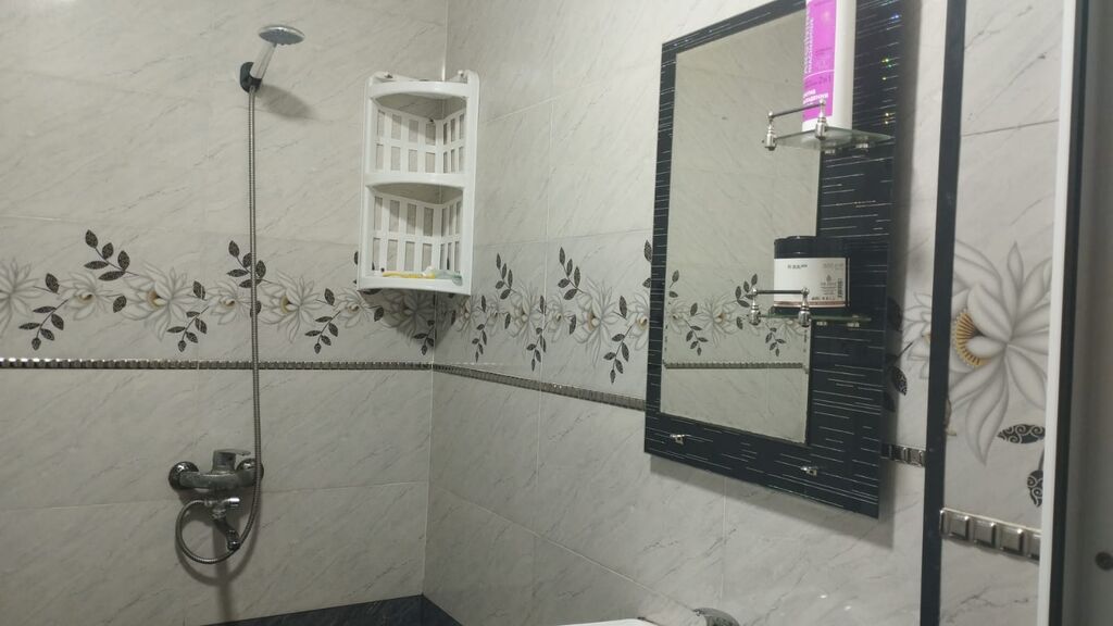 Zabrat 1 de qayinin arxasinda 21 sayli poliklinkaya yaxin 3 otaqli — Daşınmaz əmlak, Bakı (9)