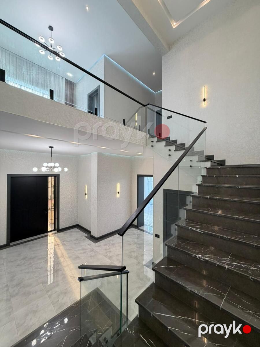 Satılır 6 otaqlı həyət evi/bağ evi 350 m² — Ev, villa, Bakı (11)