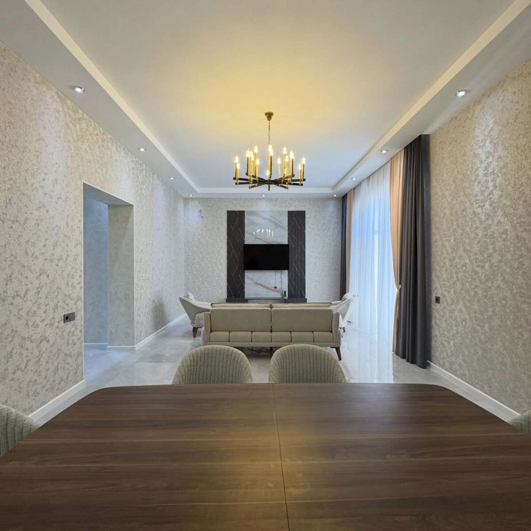 Satılır 4 otaqlı həyət evi/bağ evi 270 m² — Ev, villa, Bakı (9)