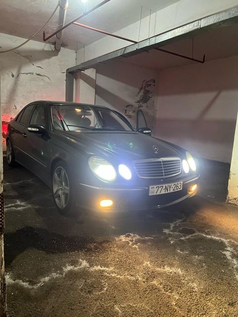 Mercedes E 320, 3.2 L, 2002 il, 265 000 km — Şəki