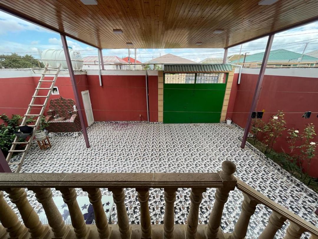 Satılır 4 otaqlı həyət evi/bağ evi 110 m² — Ev, villa, Bakı (2)
