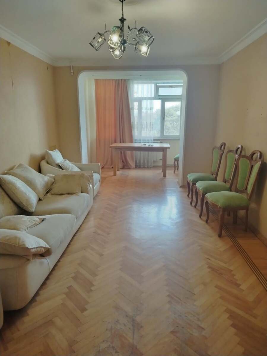Satılır 3 otaqlı köhnə tikili 70 m² — Mənzil, Bakı (2)