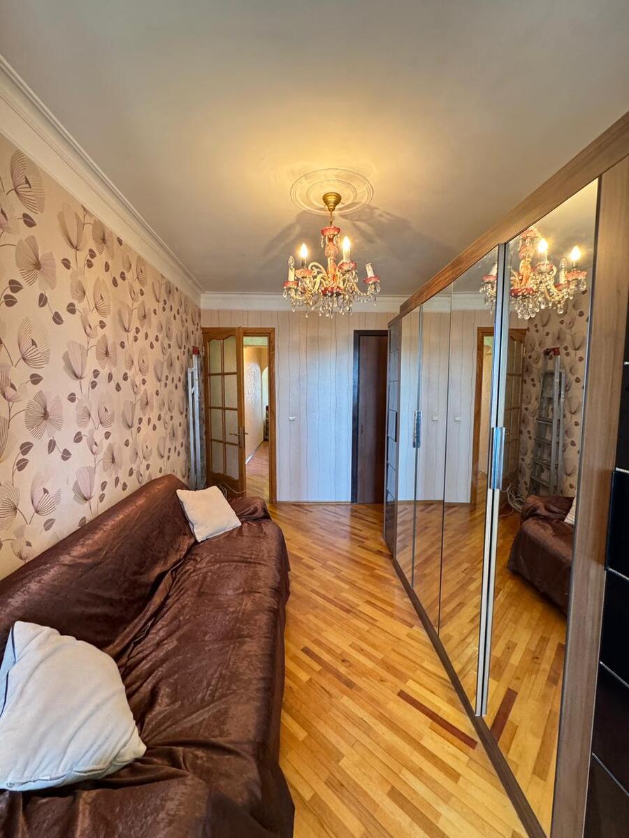 Satılır 3 otaqlı köhnə tikili 130 m² — Mənzil, Bakı (11)