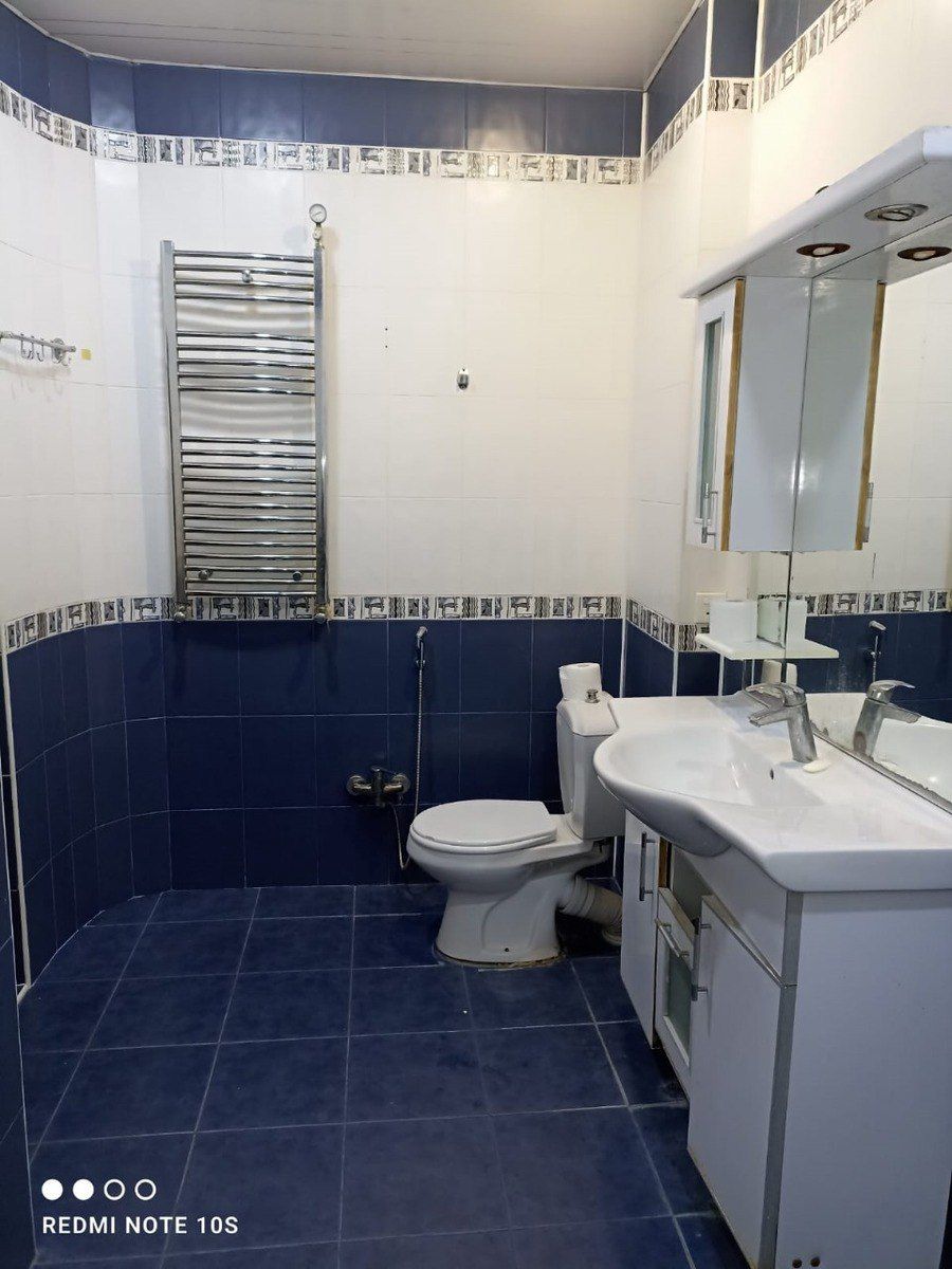 3-otaqlı yeni tikili kirayə verilir, Memar Əcəmi m., 130 m² — Mənzil, Bakı (12)