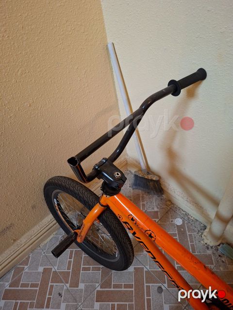Velosiped .bmx. rul deyishilmelidi — Bakı