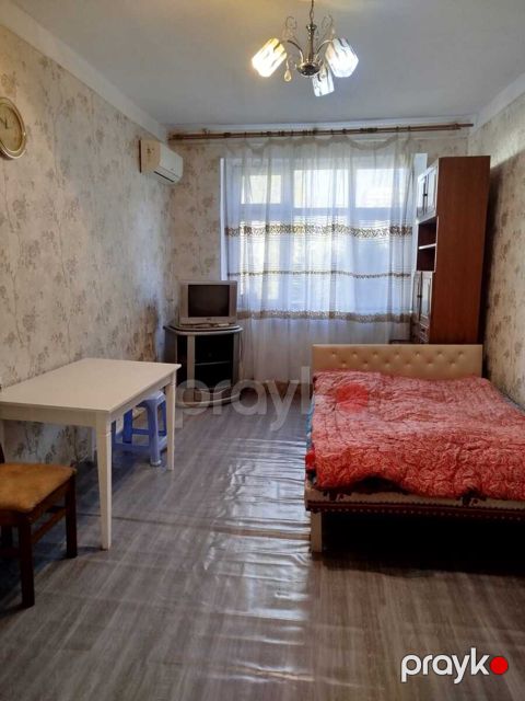 Satılır 2 otaqlı köhnə tikili 35 m²