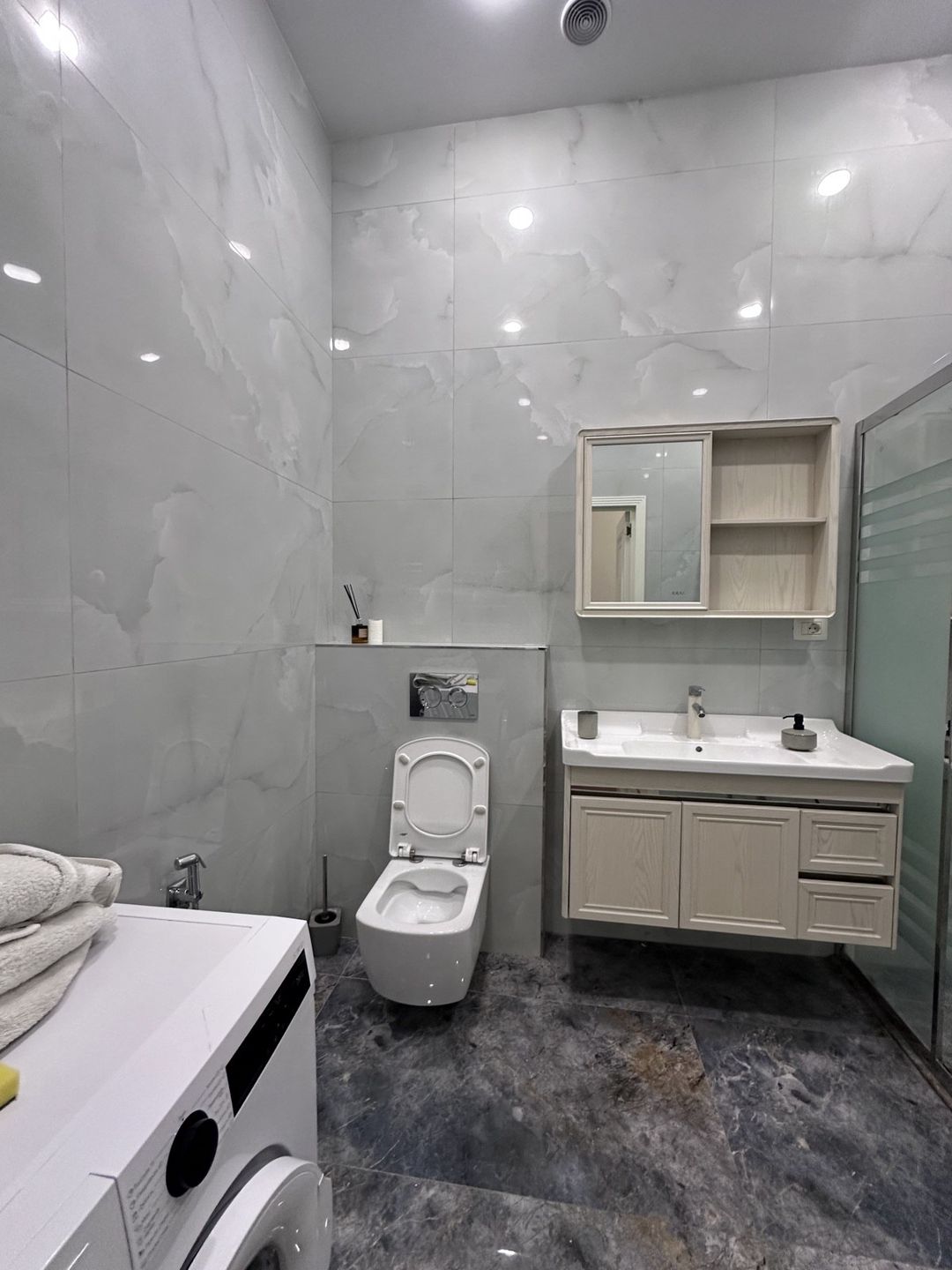 İcarəyə verilir 4 otaqlı yeni tikili 160 m² — Mənzil, Bakı (12)