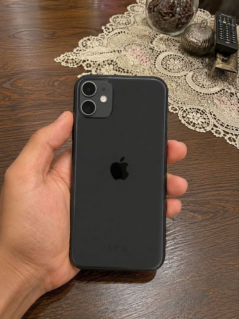 IPhone 11, 128 GB, Qara, Face ID — Masazır