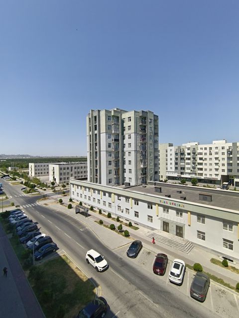 Satılır 4 otaqlı yeni tikili 80 m² — Bakı
