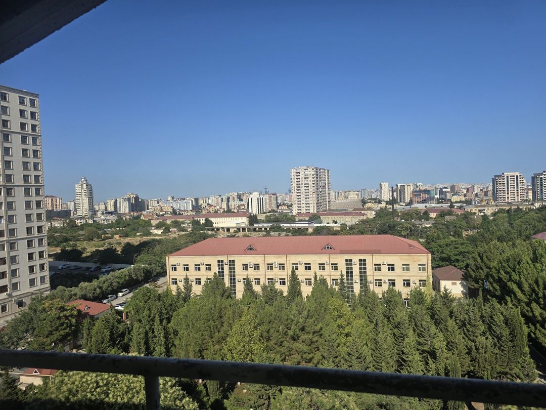 Satılır 5 otaqlı köhnə tikili 129 m² — Mənzil, Bakı (10)
