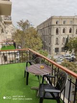 İcarəyə verilir 3 otaqlı yeni tikili 100 m² — Müşfiq bəy