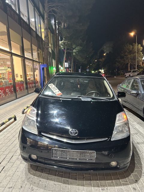 Toyota Prius, 1.5 L, 1.3 kWh, 2008 il, 361 700 km