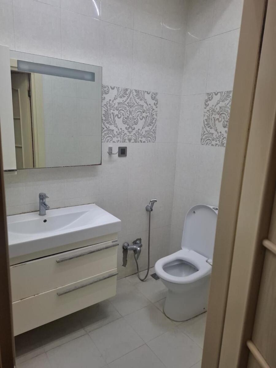 İcarəyə verilir 3 otaqlı yeni tikili 125 m² — Mənzil, Bakı (9)
