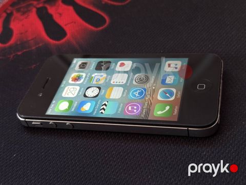 iPhone 4, 16 GB, Qara