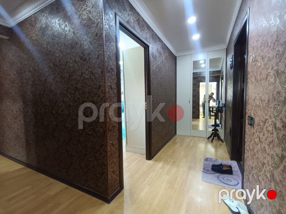 Satılır 2 otaqlı köhnə tikili 68 m² — Mənzil, Bakı (11)