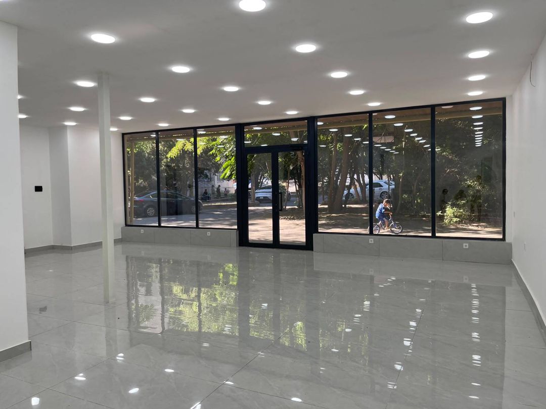 Satılır obyekt 200 m² — Əmlak, Bakı (2)