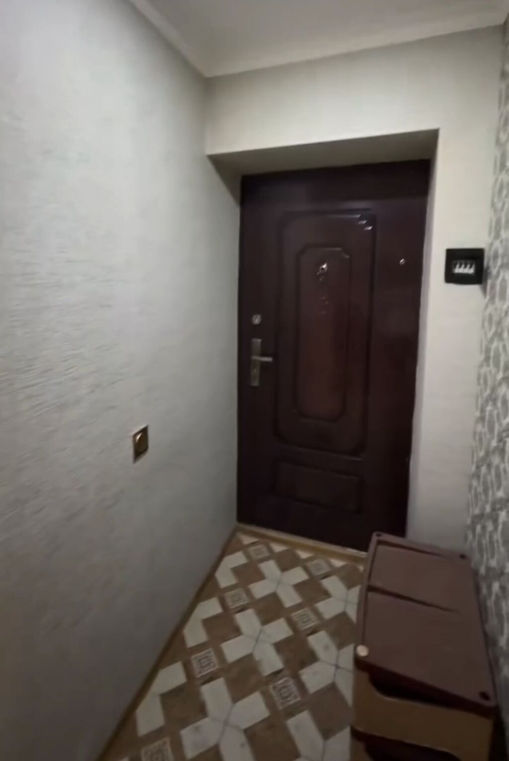 Bakı, Yasamal, 3 otaqlı, Köhnə tikili, m. Elmlər Akademiyası, 85 kv. m — Daşınmaz əmlak, Bakı