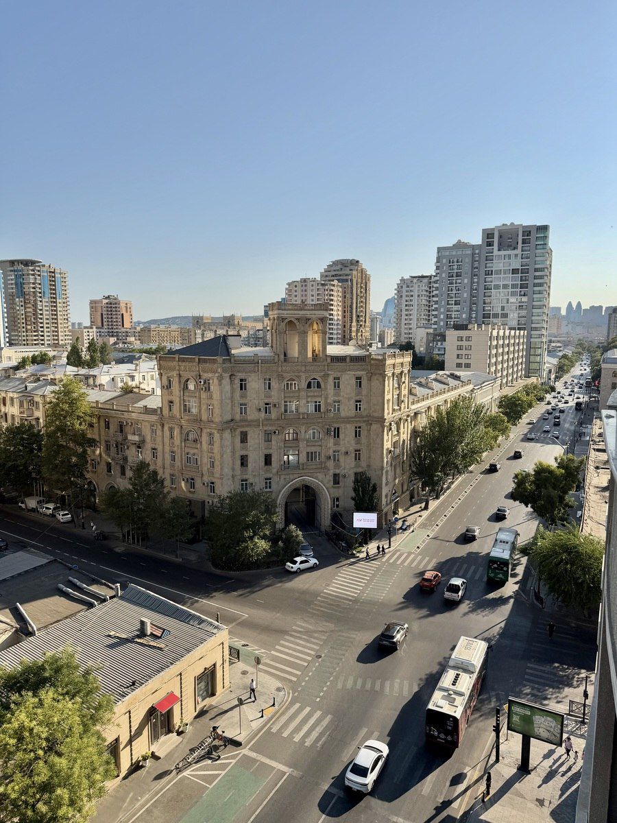 Satılır 3 otaqlı yeni tikili 170 m² — Mənzil, Bakı