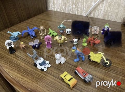 Игрушки kinder каждый 1манат — Bakı