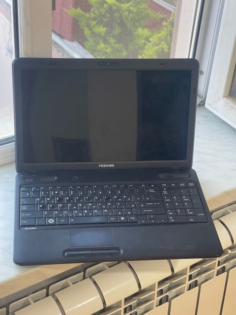 Noutbuk Toshiba — Bakı