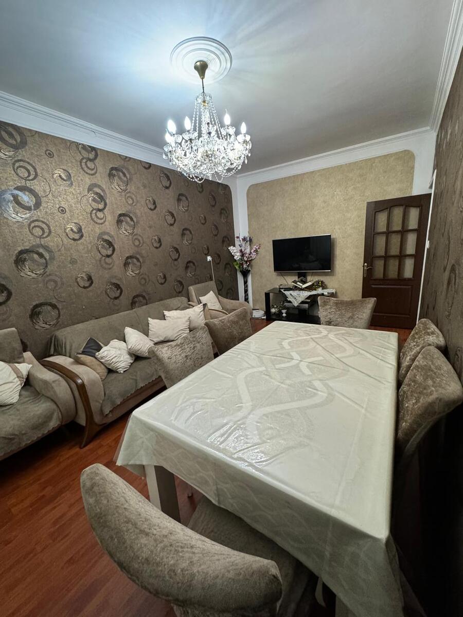 Satılır 3 otaqlı köhnə tikili 90 m² — Mənzil, Bakı