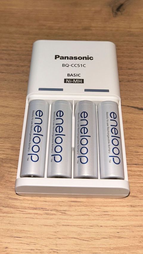 Panasonic BQ-CC51C şarj cihazı + Eneloop AA Ni-MH doldurula bilən — Bakı