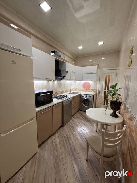 İcarəyə verilir 2 otaqlı yeni tikili 60 m²