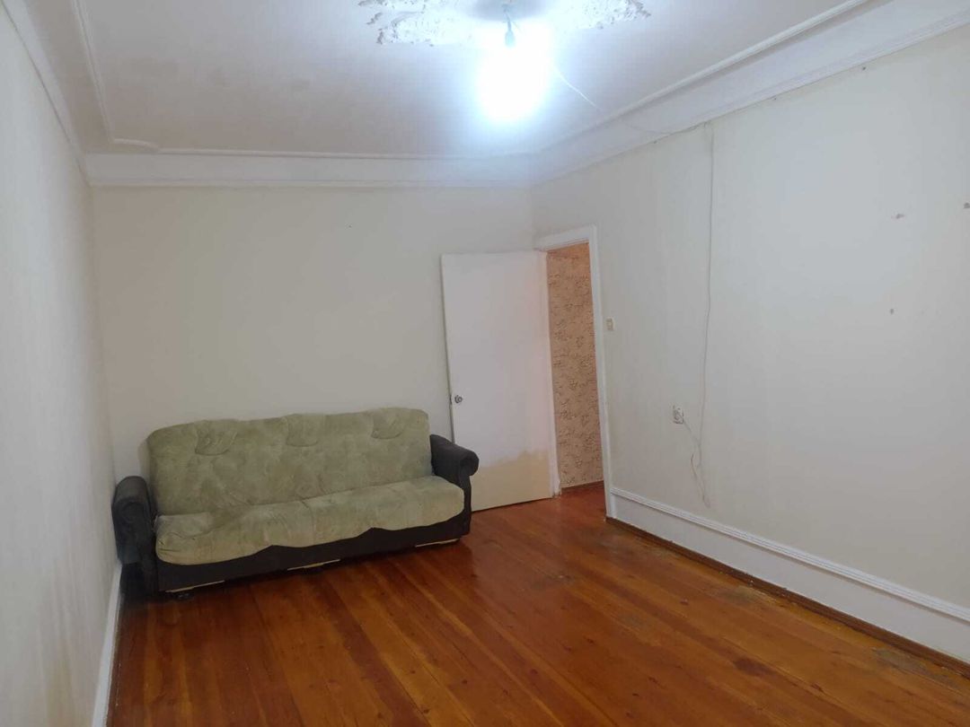 Satılır 1 otaqlı köhnə tikili 45 m² — Mənzil, Bakı (2)