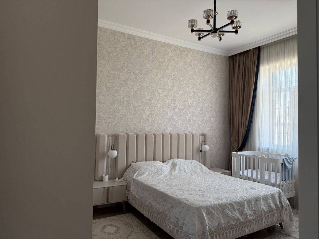 Satılır 5 otaqlı həyət evi/bağ evi 180 m² — Ev, villa, Bakı (12)