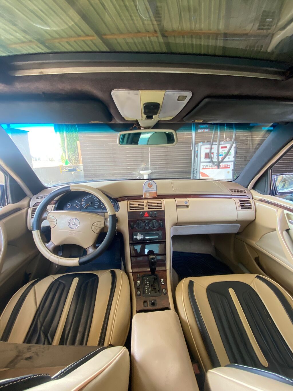 Mercedes-Benz E-Class: 2.4 l 1997 il Sedan — Avto, Gəncə (5)