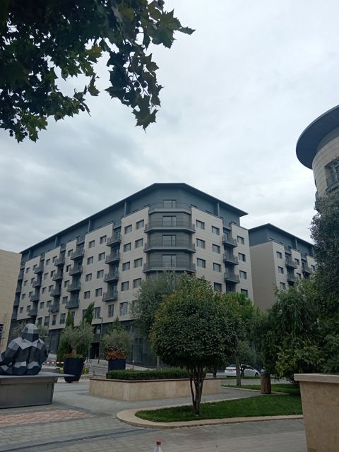 Satılır 3 otaqlı yeni tikili 140 m² — Bakı