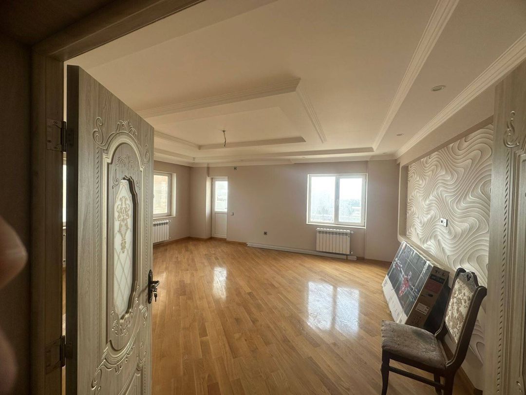 Satılır 3 otaqlı yeni tikili 135 m² — Mənzil, Bakı (2)