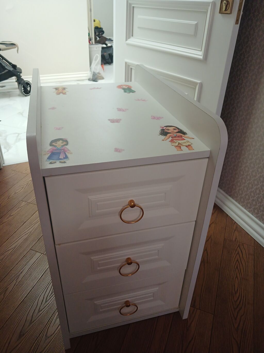 Ağ rəngli uşaq beşiyi və döşək - Material: möhkəm MDF/taxta, hamar və — Mebel, Bakı (6)