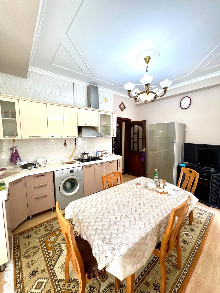 Satılır 4 otaqlı yeni tikili 130 m² — Mənzil, Bakı (7)