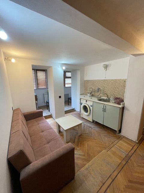 İcarəyə verilir 1 otaqlı köhnə tikili 50 m² — Bakı