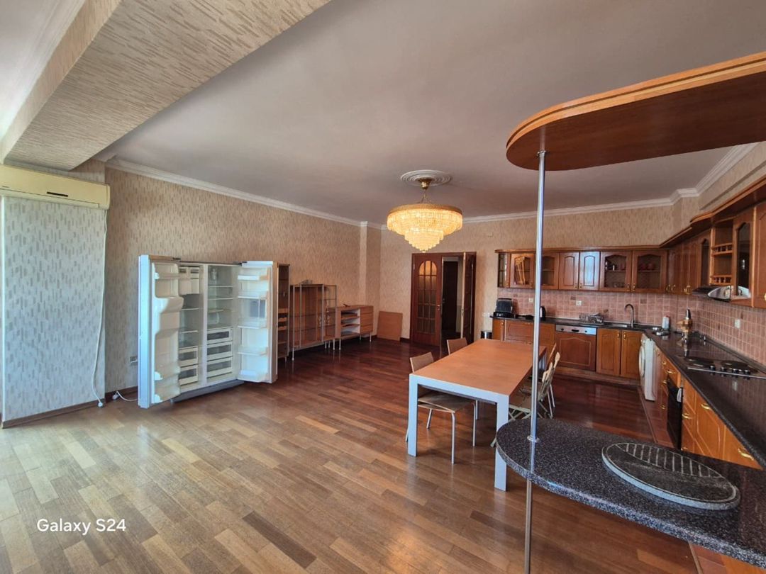 İcarəyə verilir 5 otaqlı yeni tikili 400 m² — Mənzil, Bakı (12)