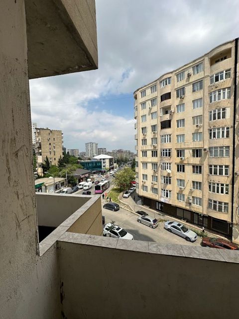 Satılır 4 otaqlı yeni tikili 120 m² — Bakı