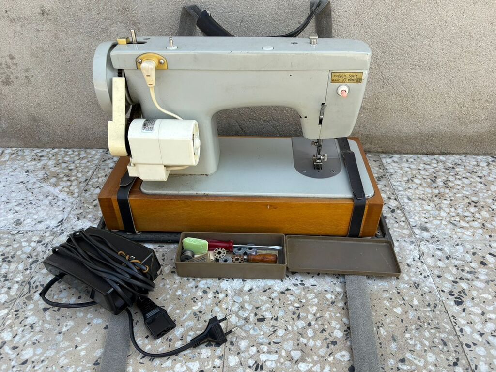 Çayka 132M tikiş maşını (paltartikən maşın) - Чайка 132М швейная — Elektronika, Sumqayıt (2)
